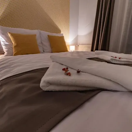 בית הארחה Pod Brezami** 4*