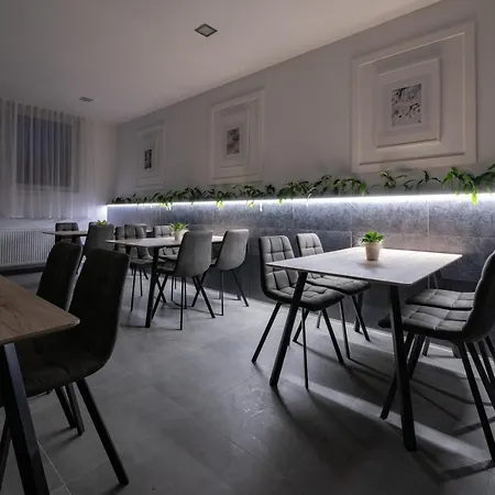 Pod Brezami** Vendégház